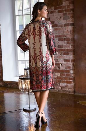 Длинная сорочка Shakira прямого силуэта